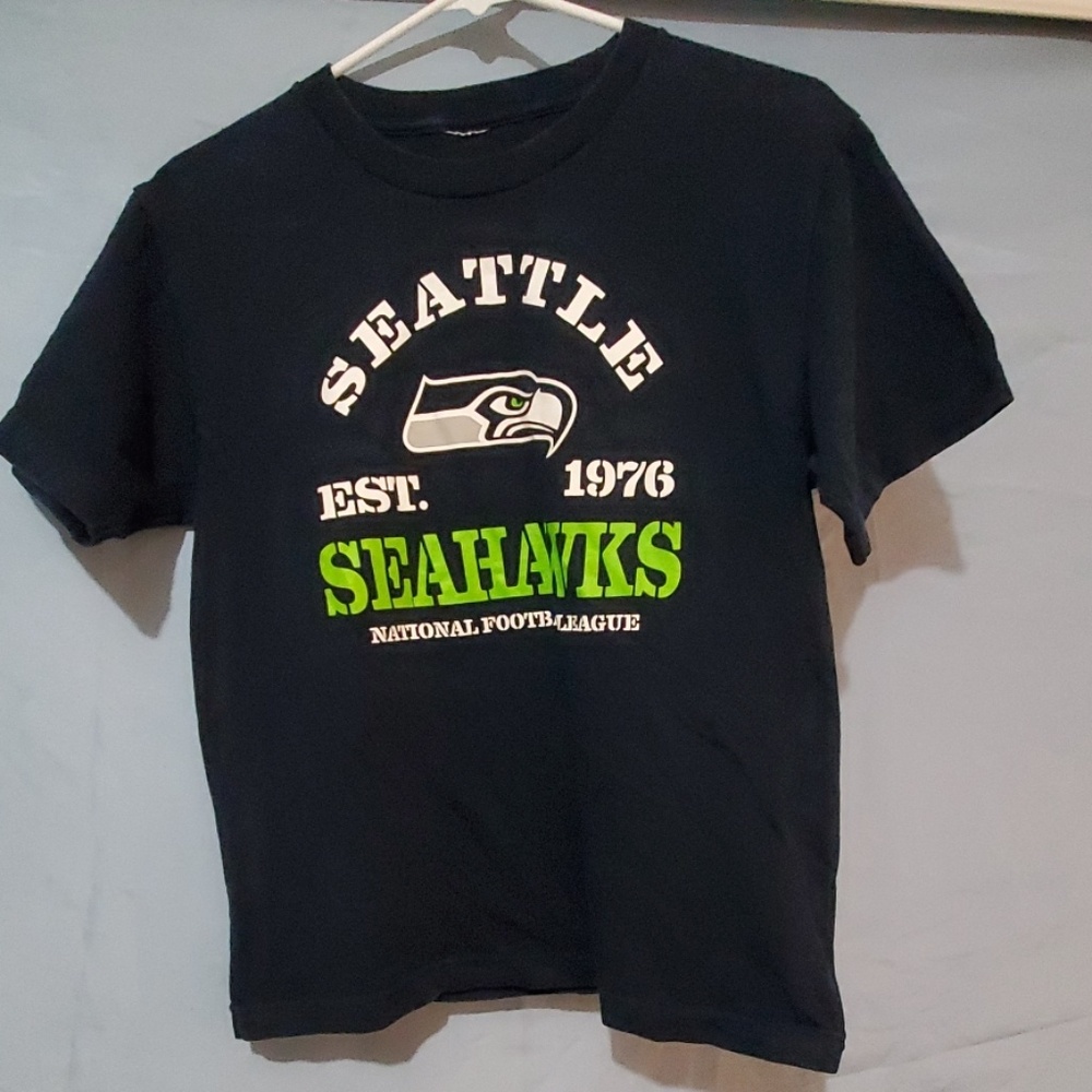 Seahawks tshirt